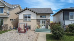 146 Truant Crescent Red Deer, AB T4P 0S8