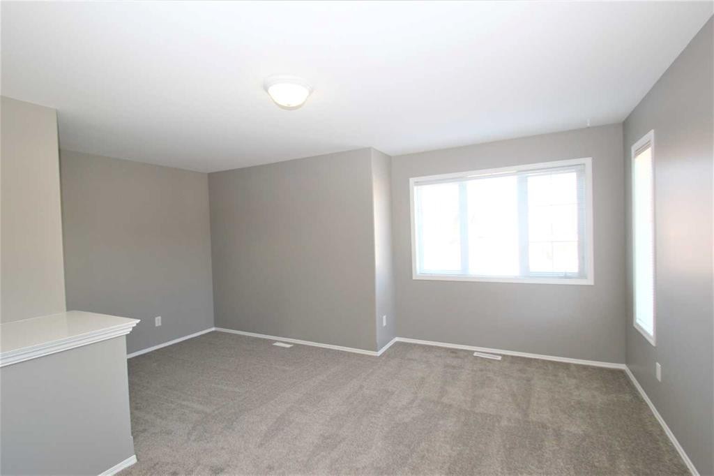 52-73 Addington Drive, Red Deer, AB - Indoor Photo Showing Other Room