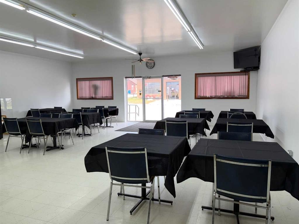 4905 50 Avenue, Consort, AB