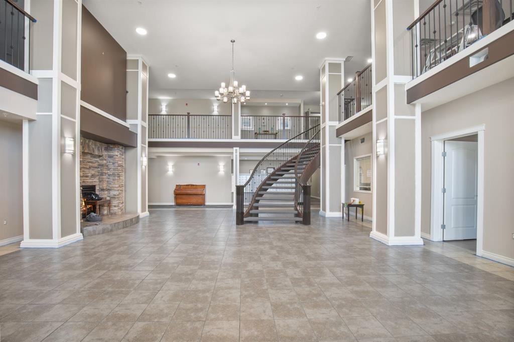 226-6 Michener Boulevard, Red Deer, AB - Indoor Photo Showing Other Room