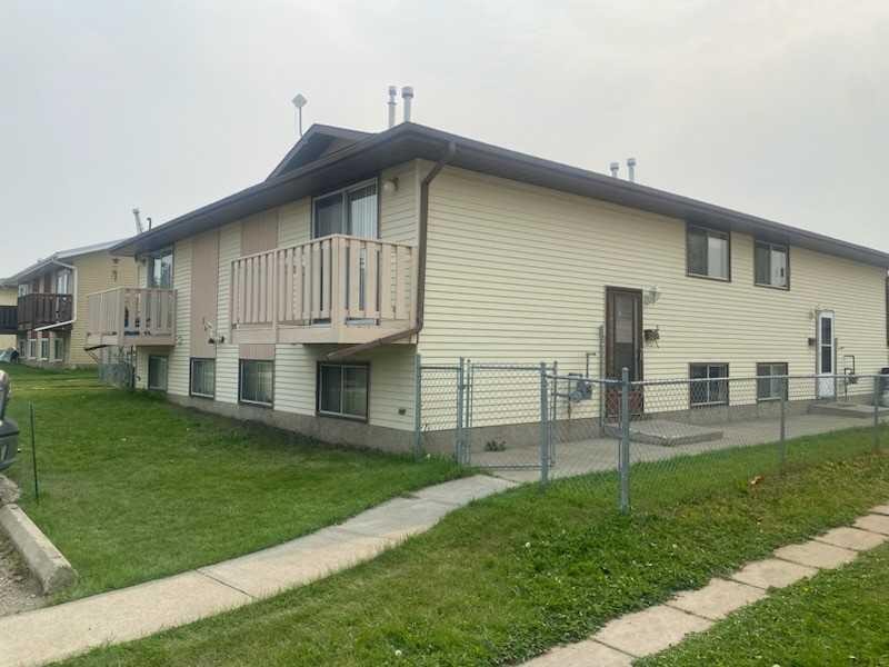 56 Cosgrove Crescent, Red Deer, AB - Outdoor