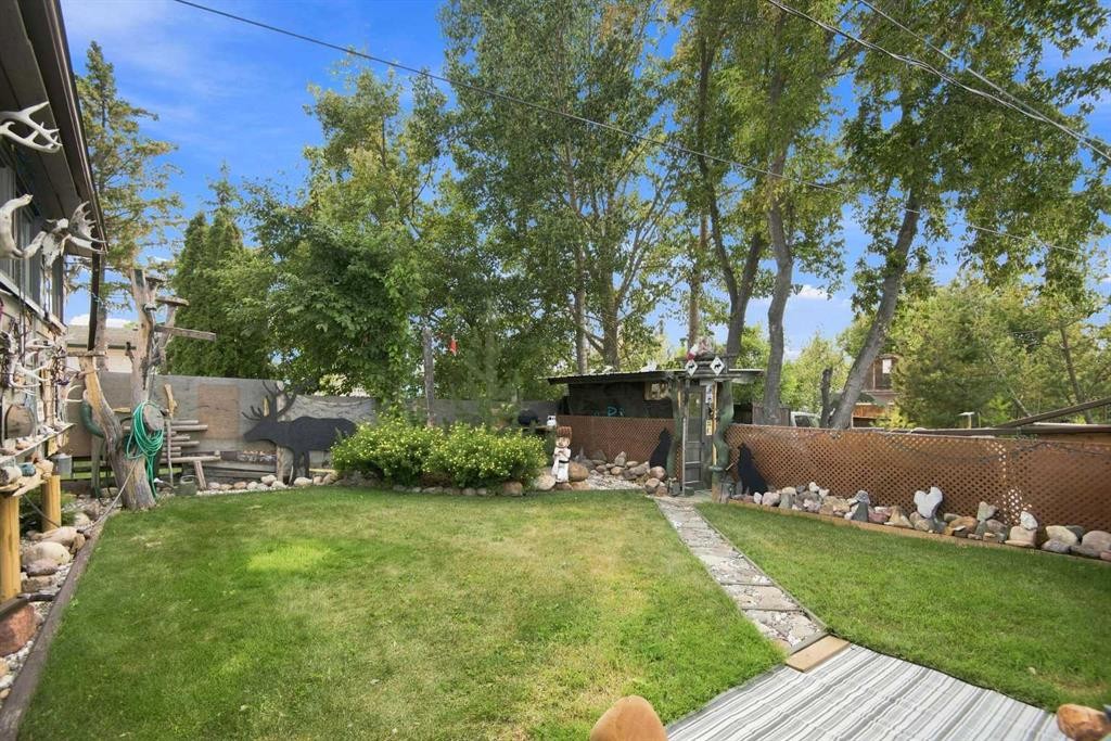 4310 54 Avenue, Olds, AB - Outdoor