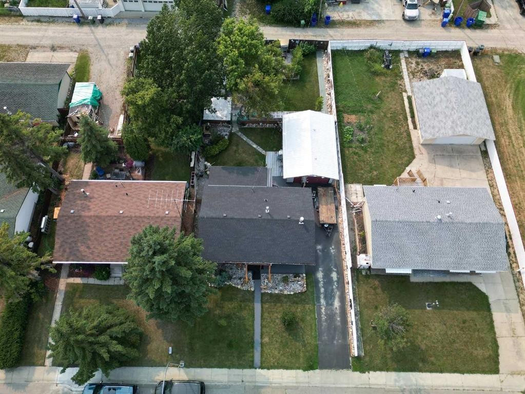 4310 54 Avenue, Olds, AB - Outdoor