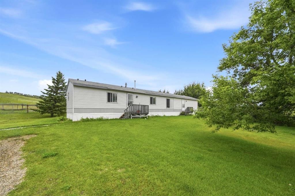 35219 Range Road 242, Rural Red Deer County, AB - Outdoor