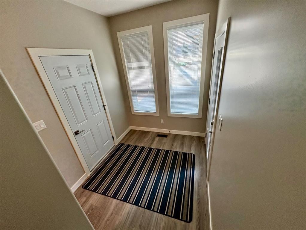 14-5110 48A Avenue, Camrose, AB - Indoor Photo Showing Other Room