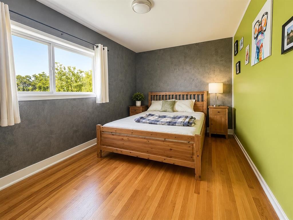 745 Elk Street, Sunbreaker Cove, AB