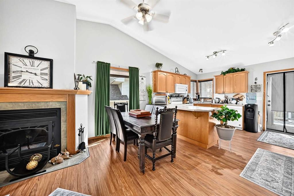 78 Drummond Avenue, Red Deer, AB - Indoor With Fireplace