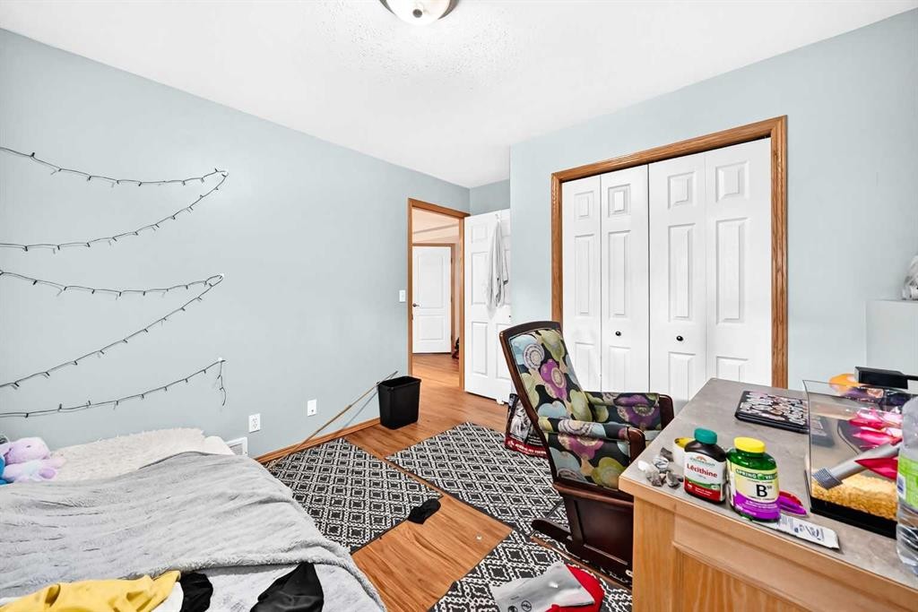 78 Drummond Avenue, Red Deer, AB - Indoor Photo Showing Bedroom