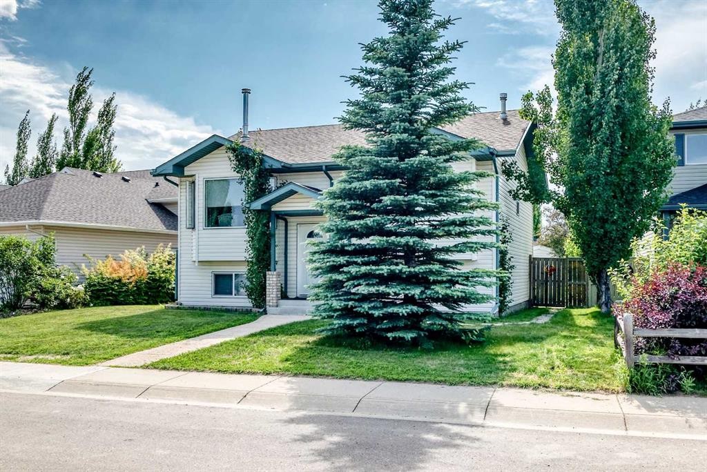 78 Drummond Avenue, Red Deer, AB - Outdoor