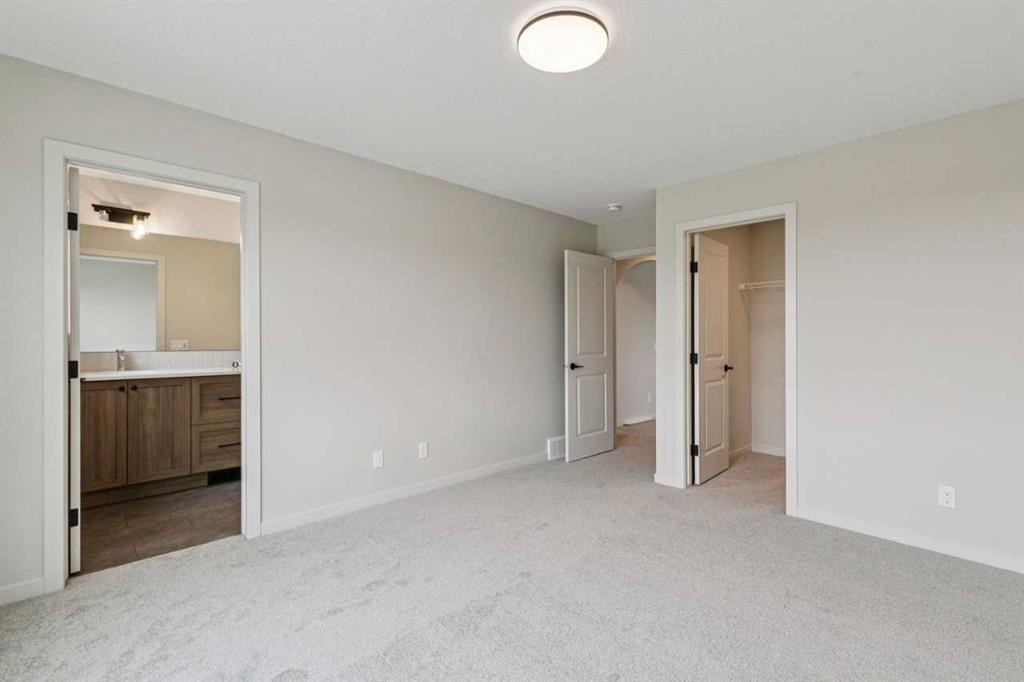 660 Clearwater Heath, Chestermere, AB - Indoor