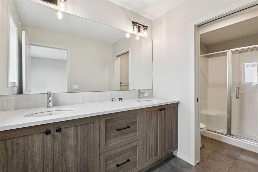 660 Clearwater Heath, Chestermere, AB - Indoor Photo Showing Bathroom