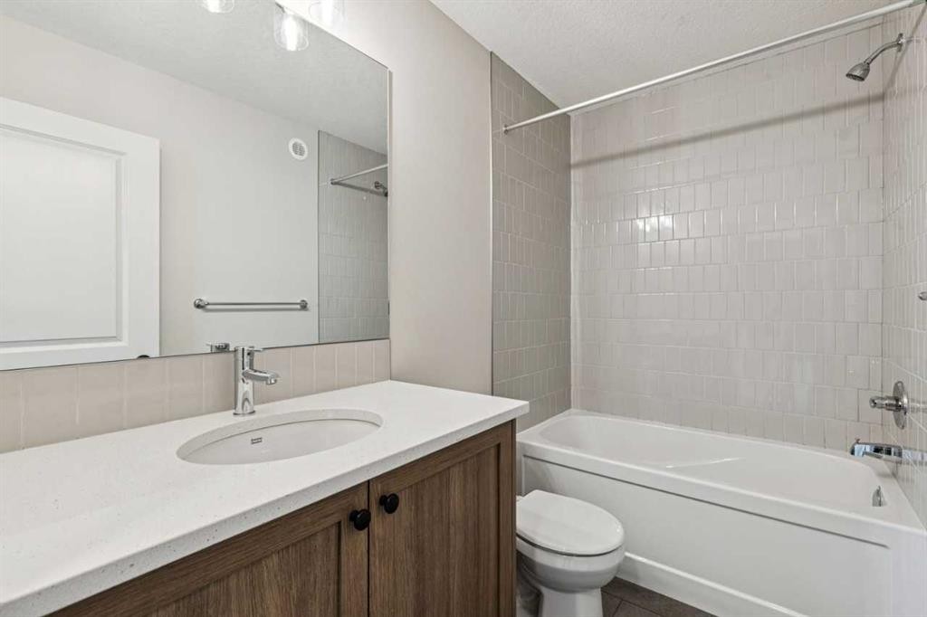 660 Clearwater Heath, Chestermere, AB - Indoor Photo Showing Bathroom