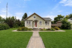 5038 47 Street Sedgewick, AB T0B 4C0