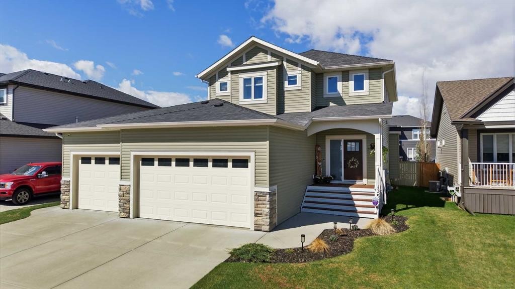 10 Viceroy Crescent, Olds, AB - Outdoor With Facade