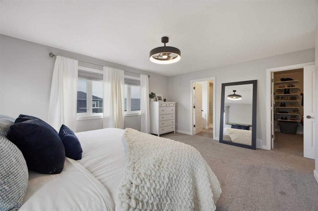 10 Viceroy Crescent, Olds, AB - Indoor Photo Showing Bedroom