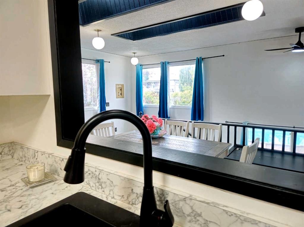 165 Wilson Crescent, Red Deer, AB - Indoor Photo Showing Other Room