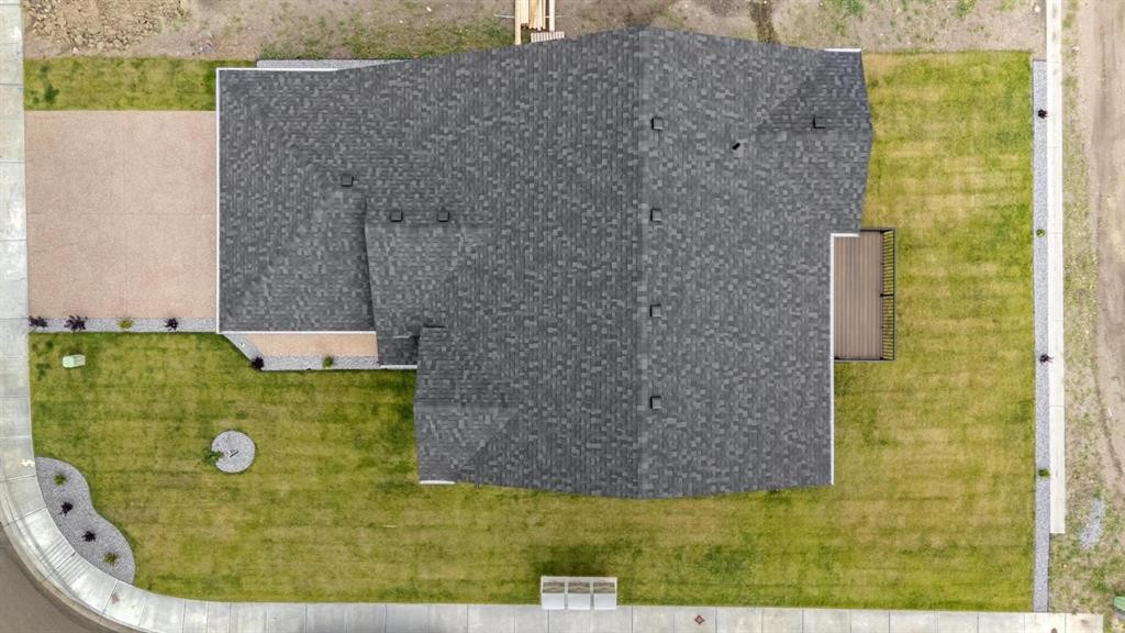 5737 55 Avenue, Camrose, AB - Outdoor