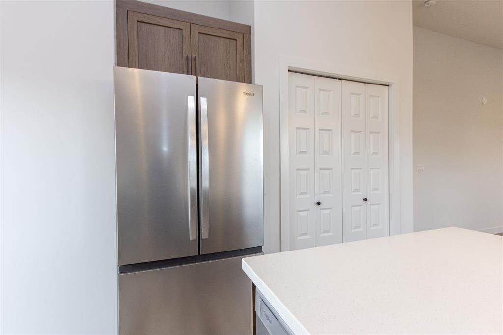 5 Beacon Hill Drive, Sylvan Lake, AB - Indoor