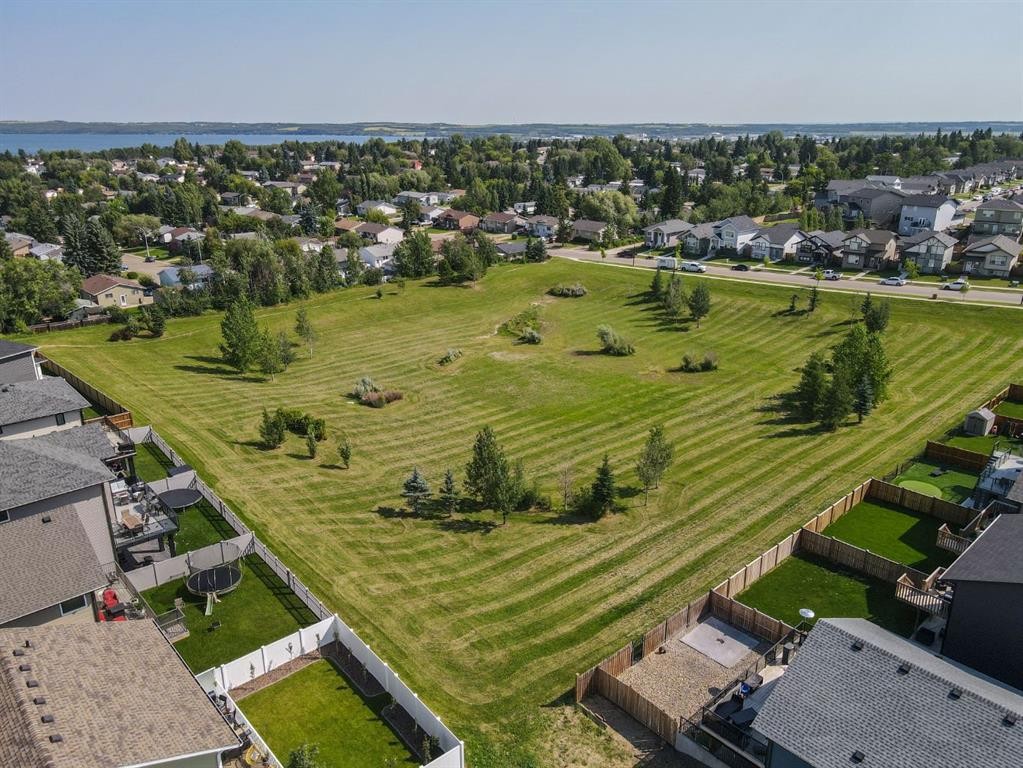 5 Beacon Hill Drive, Sylvan Lake, AB - Outdoor With View