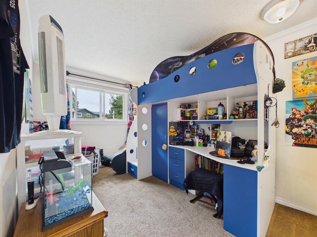 42 Greenham Drive, Red Deer, AB - Indoor