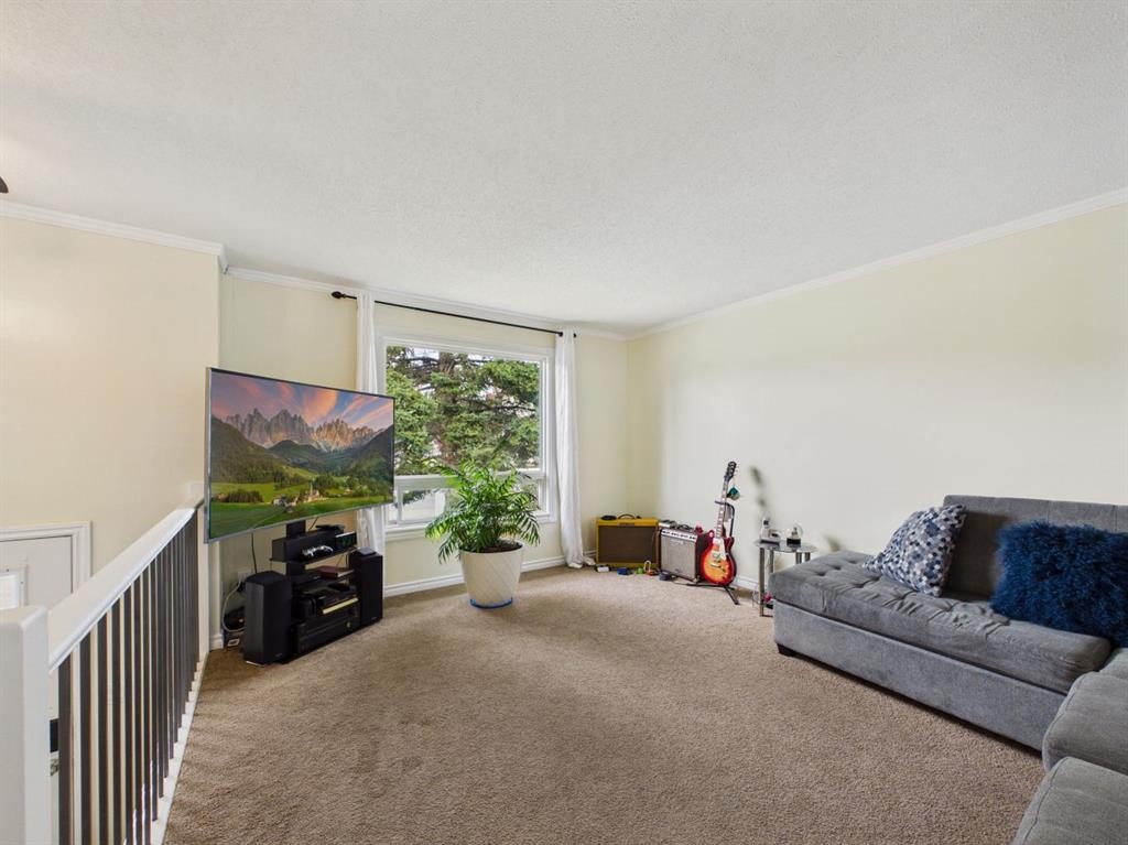 42 Greenham Drive, Red Deer, AB - Indoor
