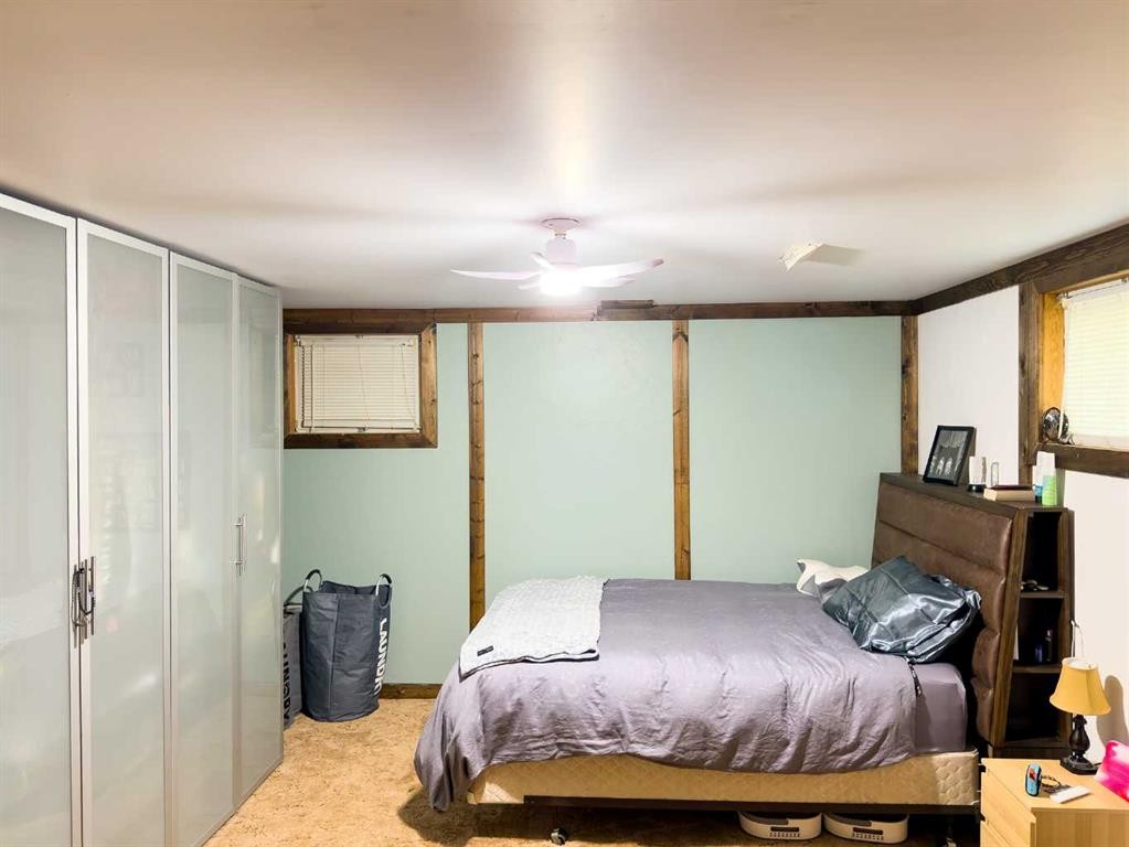 34545 Range Road 43, Rural Red Deer County, AB - Indoor Photo Showing Bedroom