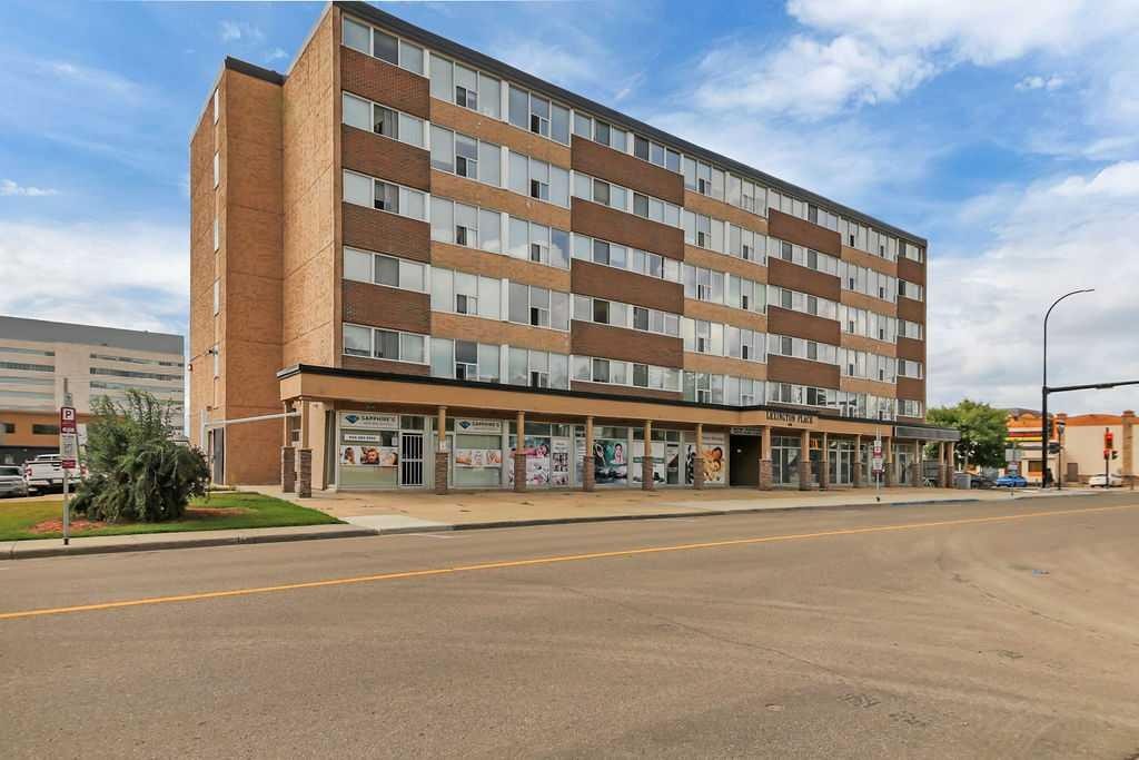 207-4820 47 Avenue, Red Deer, AB - Outdoor