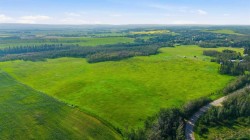 On Range Road Extension 272 Rural Lacombe County, AB T4L 2N1