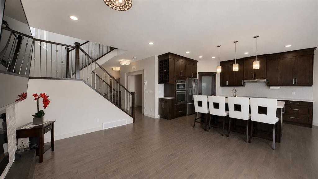 78 Cranarch View Se, Calgary, AB - Indoor