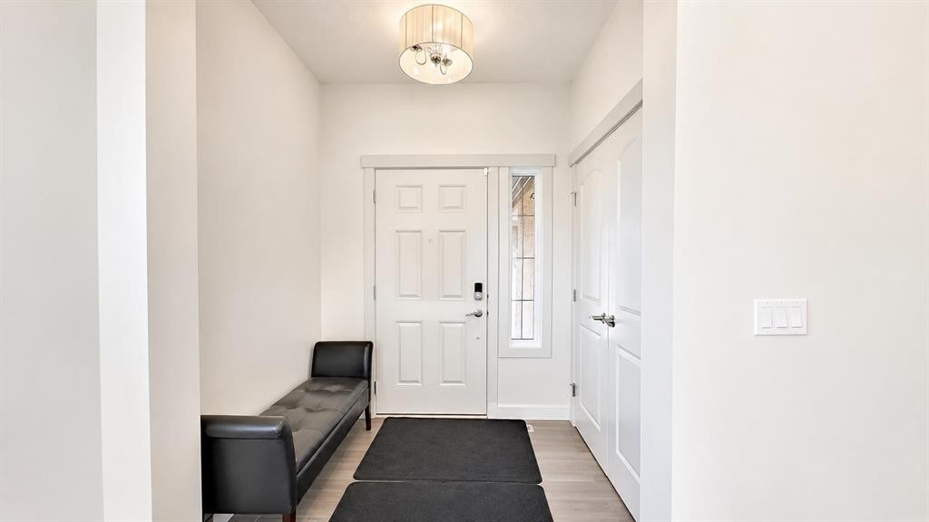 78 Cranarch View Se, Calgary, AB - Indoor Photo Showing Other Room