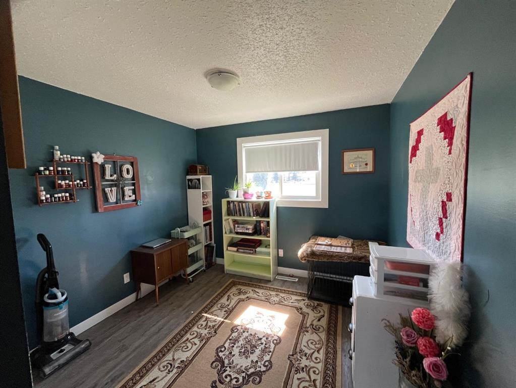 5512 45 Avenue, Drayton Valley, AB - Indoor