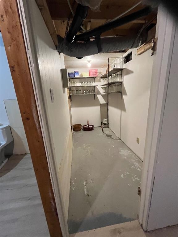 5512 45 Avenue, Drayton Valley, AB - Indoor Photo Showing Basement