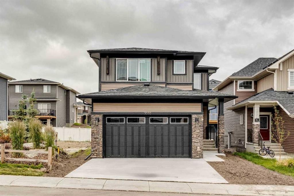 1030 Bayview Crescent Sw, Airdrie, AB - Outdoor With Facade