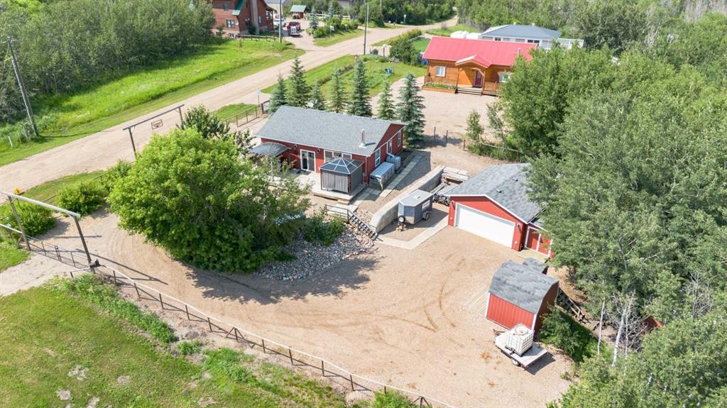10 Destini Drive, White Sands, AB - Outdoor