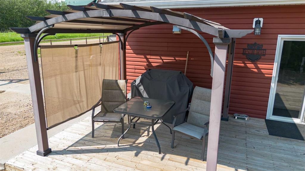 10 Destini Drive, White Sands, AB - Outdoor With Deck Patio Veranda With Exterior
