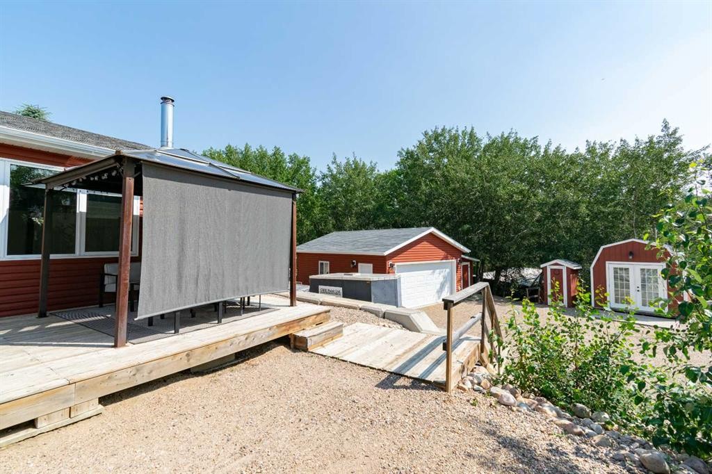 10 Destini Drive, White Sands, AB - Outdoor With Deck Patio Veranda With Exterior