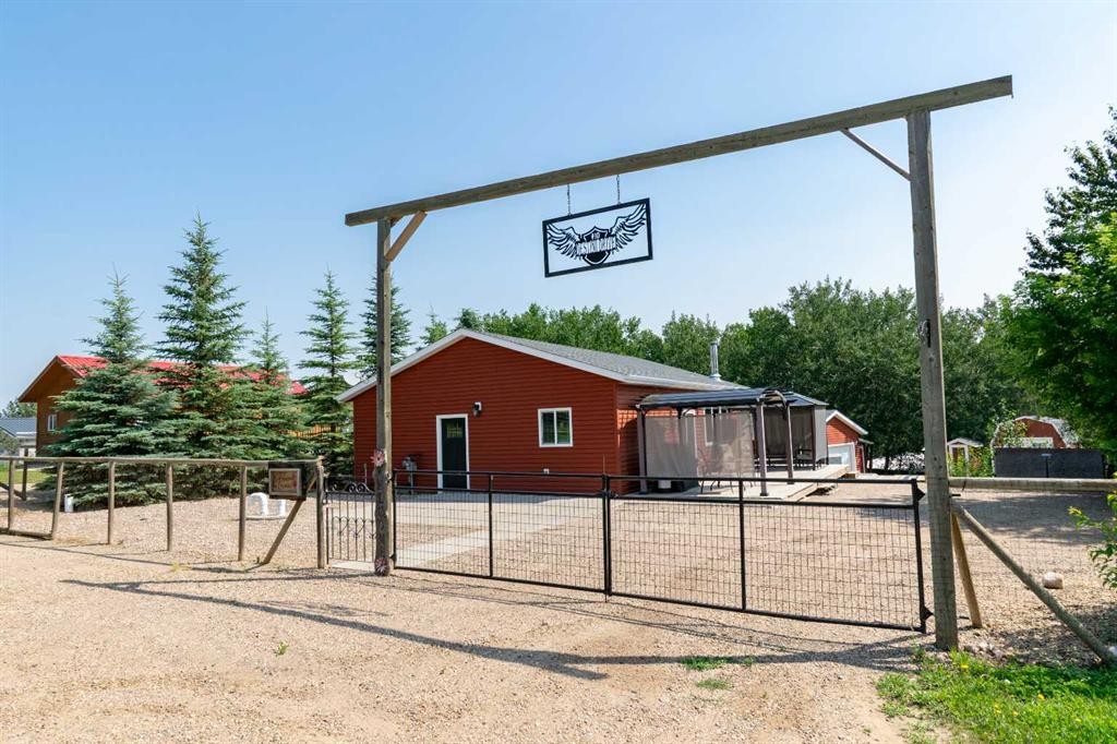 10 Destini Drive, White Sands, AB - Outdoor