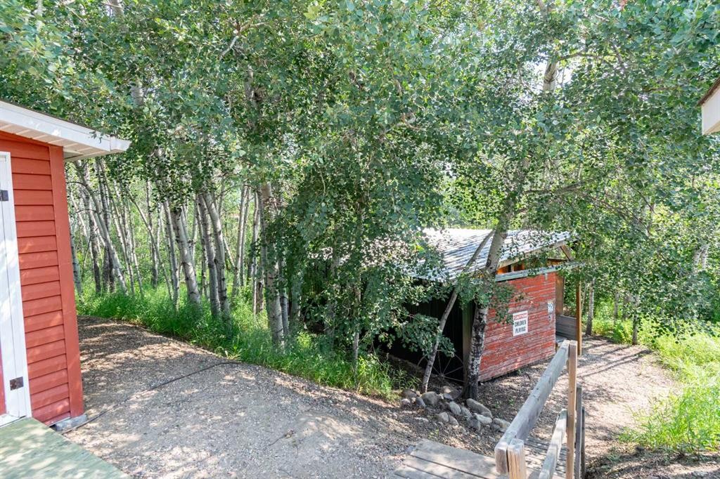 10 Destini Drive, White Sands, AB - Outdoor
