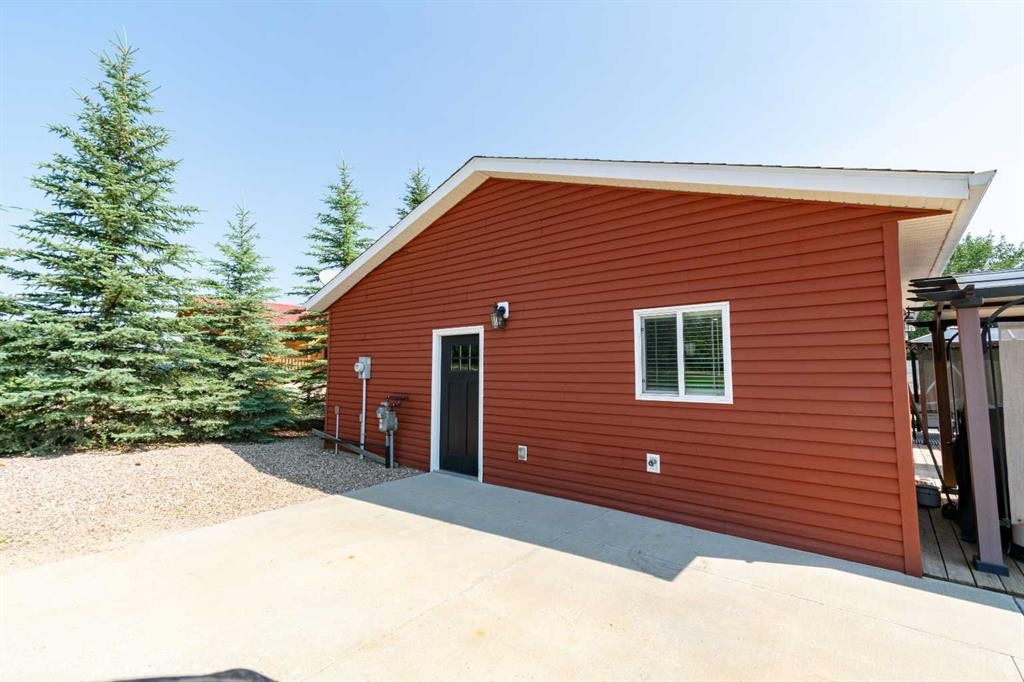10 Destini Drive, White Sands, AB - Outdoor With Exterior