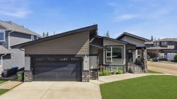 73 Lalor Drive Red Deer, AB T4R 0R6