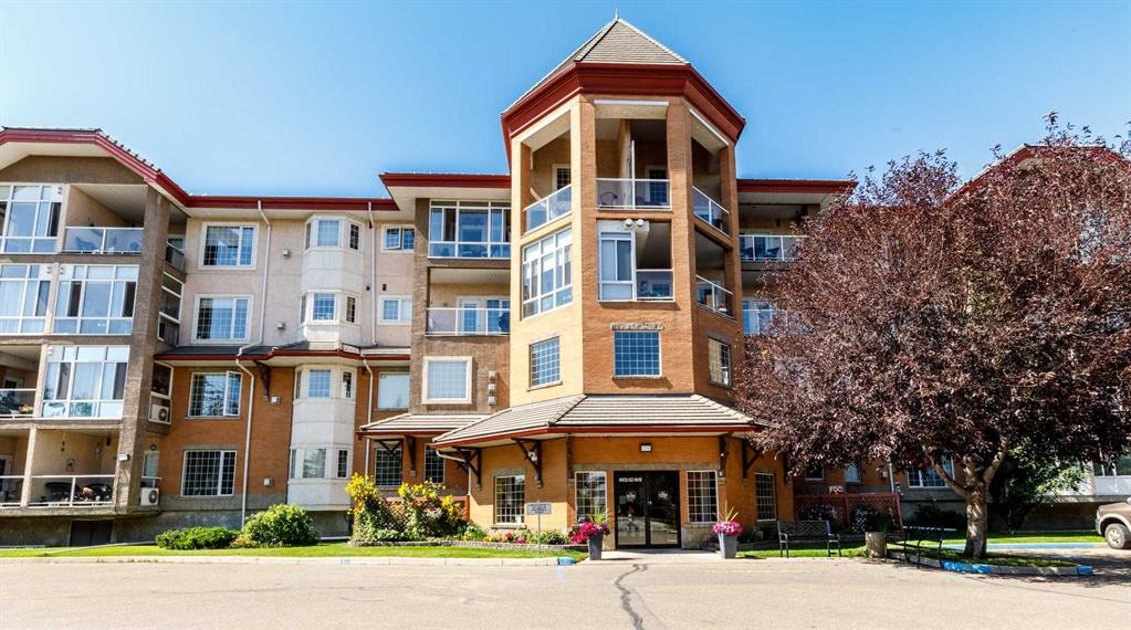 105-4512 52 Avenue, Red Deer, AB - Outdoor With Facade