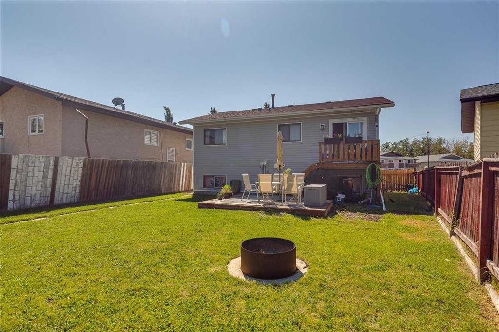 22 Greenham Drive, Red Deer, AB - Outdoor With Exterior