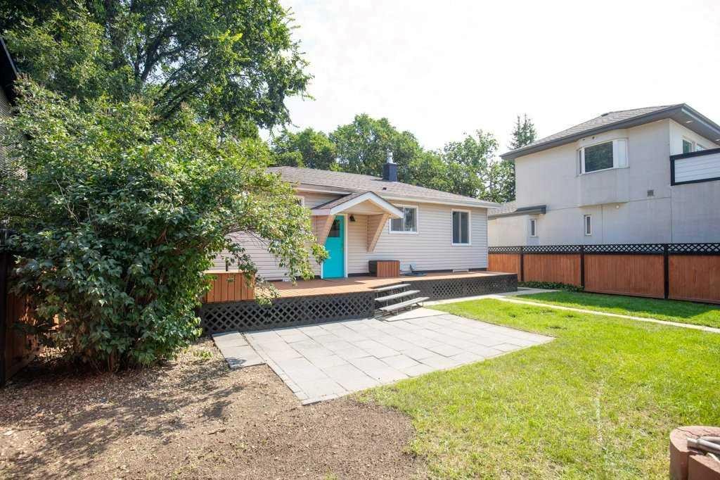 5330 42A Avenue, Red Deer, AB - Outdoor