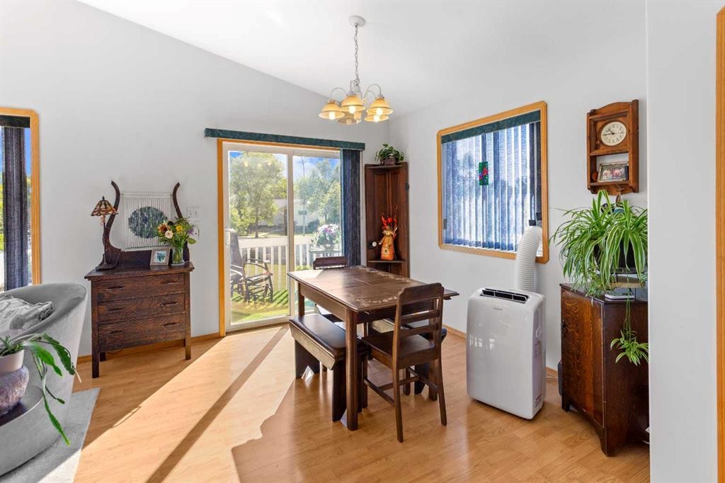 6603 55 Avenue, Camrose, AB