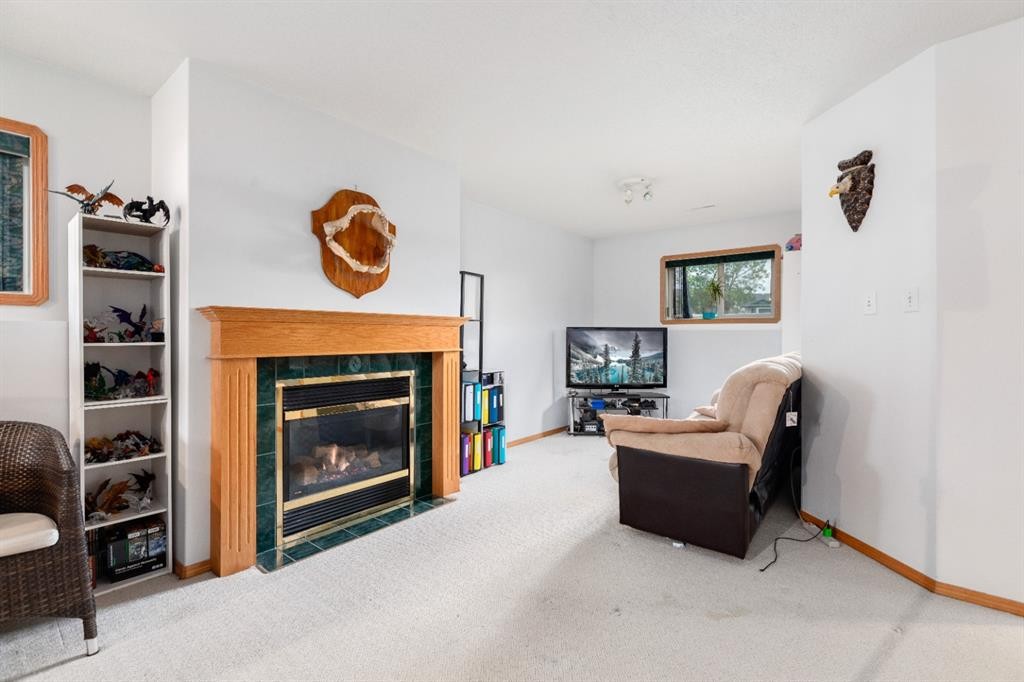 6603 55 Avenue, Camrose, AB