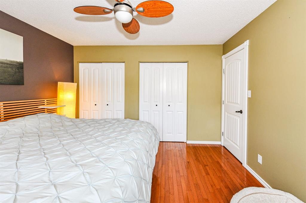 68 Elliott Drive, Camrose, AB - Indoor Photo Showing Bedroom