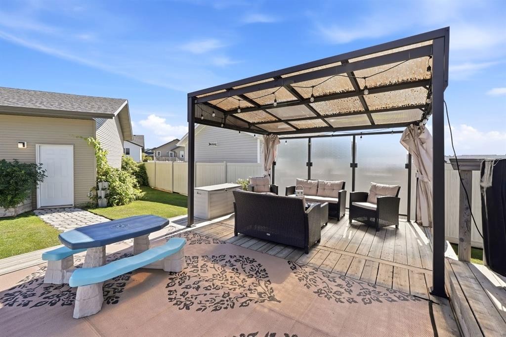 206 Truant Crescent, Red Deer, AB - Outdoor With Deck Patio Veranda
