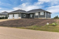 513 Dunes Ridge Drive Rural Ponoka County, AB T4J 1R2