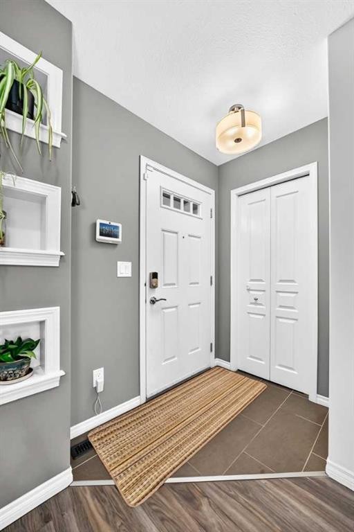 31 Crestview Boulevard, Sylvan Lake, AB - Indoor Photo Showing Other Room