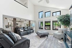 13 Assinger Avenue Red Deer, AB T4R 3L1
